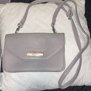 Nine West Wristlet. No scratches or marks.
